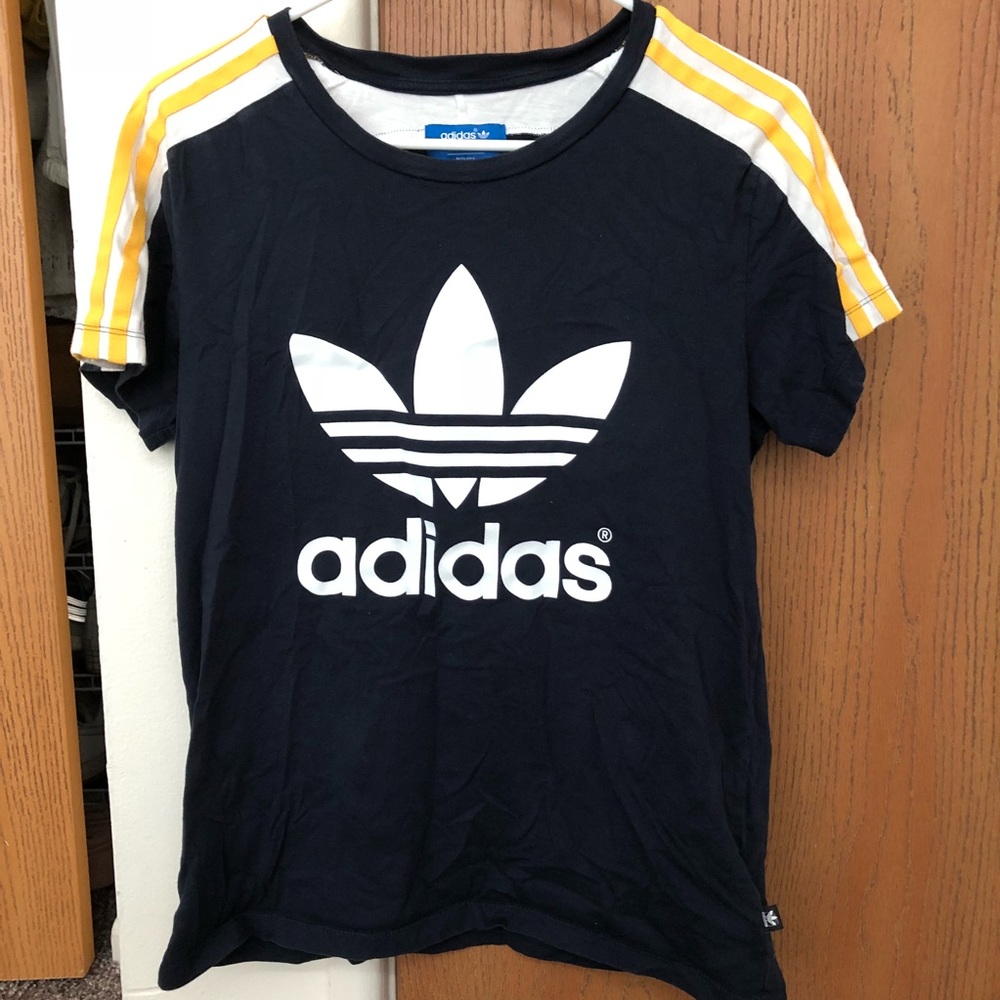 Adidas Original t shirt